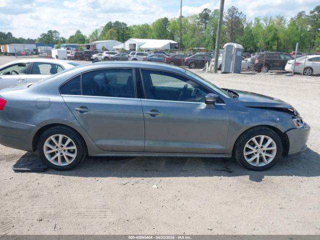 3VWD17AJ2EM361553 Volkswagen Jetta 1.8t Se