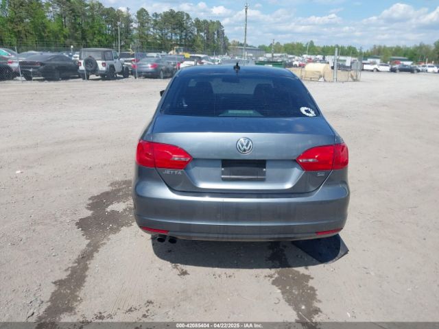3VWD17AJ2EM361553 Volkswagen Jetta 1.8t Se