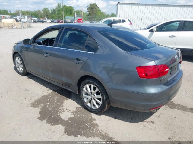 3VWD17AJ2EM361553 Volkswagen Jetta 1.8t Se