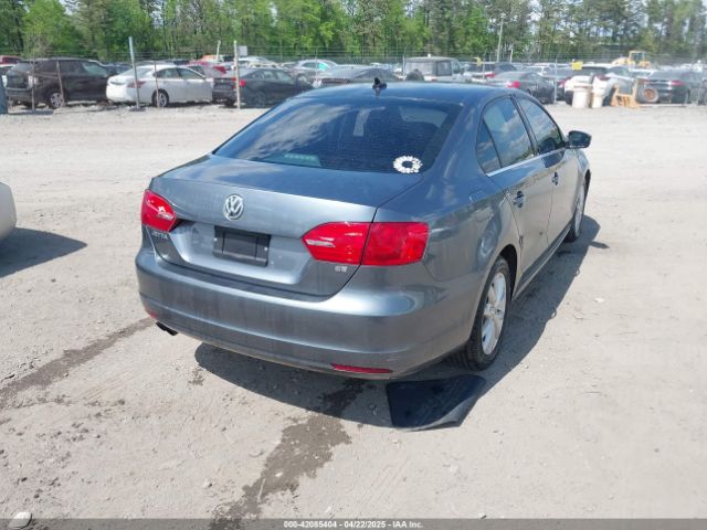 3VWD17AJ2EM361553 Volkswagen Jetta 1.8t Se