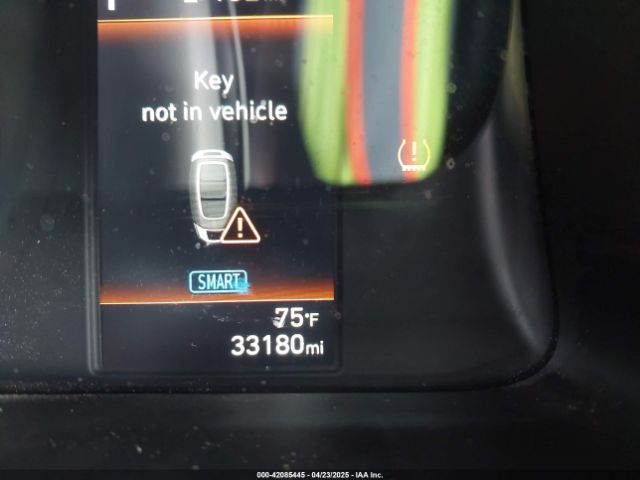 KMHLM4AG0NU345576 Hyundai ELANTRA SEL