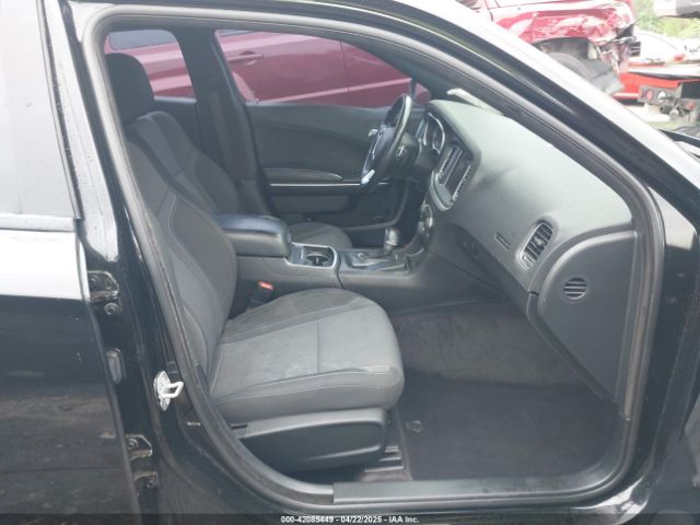 2C3CDXHG0JH289216 Dodge Charger Sxt Plus Rwd