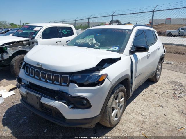 3C4NJCBB4NT210839 Jeep Compass Latitude Fwd