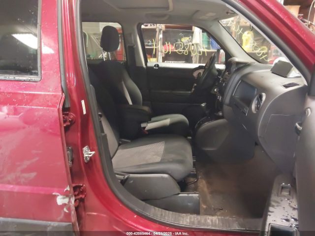 1C4NJRFB2ED884653 Jeep Patriot Latitude