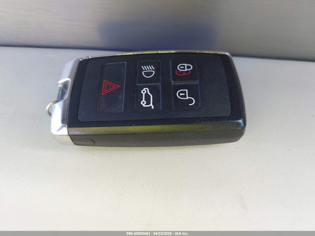 SALYT2EU7PA357867 Land Rover aj20p6
