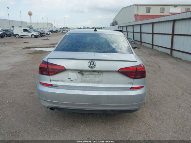 1VWBA7A31JC000657 Volkswagen Passat 2.0t Se