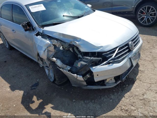1VWBA7A31JC000657 Volkswagen Passat 2.0t Se