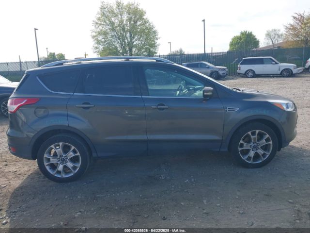 1FMCU9J95GUB85602 Ford Escape Titanium