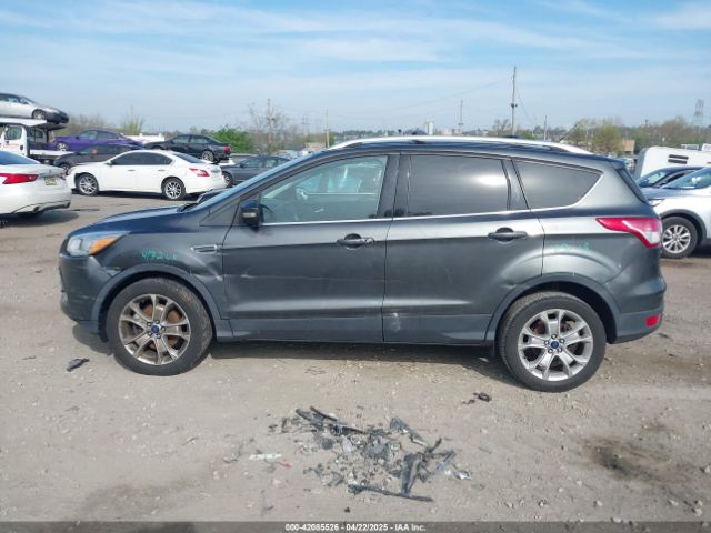 1FMCU9J95GUB85602 Ford Escape Titanium