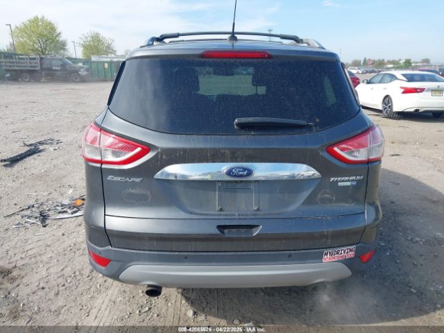 1FMCU9J95GUB85602 Ford Escape Titanium