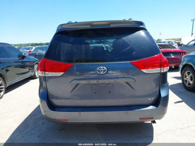 5TDYK3DC5ES481399 Toyota Sienna Xle V6 8 Passenger