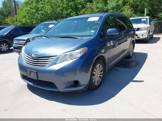5TDYK3DC5ES481399 Toyota Sienna Xle V6 8 Passenger
