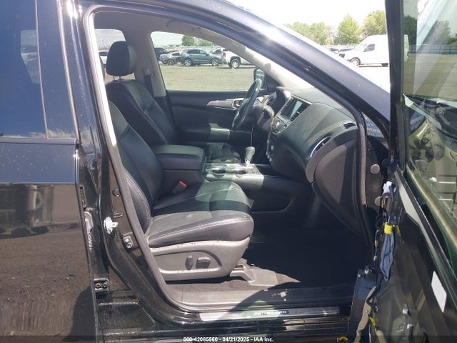 5N1DR2MN7JC643806 Nissan Pathfinder Sl