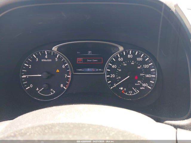 5N1DR2MN7JC643806 Nissan Pathfinder Sl