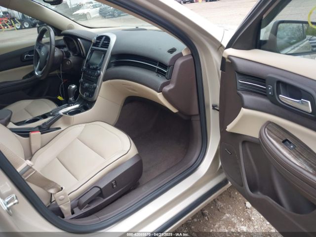 1G11D5SL7FF348258 Chevrolet MALIBU 2LT