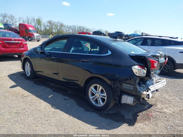 1G1BE5SM2H7268552 Chevrolet Cruze Lt Auto