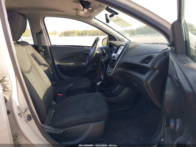 KL8CB6SA8HC733979 Chevrolet Spark Ls Cvt