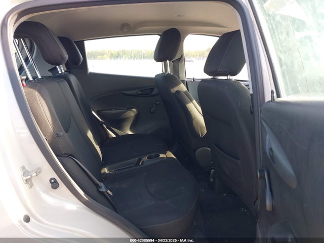 KL8CB6SA8HC733979 Chevrolet Spark Ls Cvt