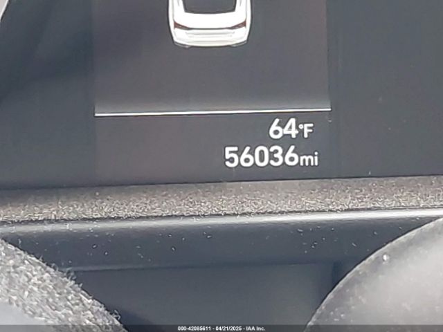 5NPLM4AG6NH076238 Hyundai ELANTRA SEL