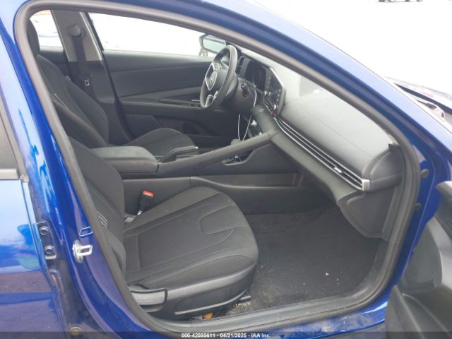 5NPLM4AG6NH076238 Hyundai ELANTRA SEL