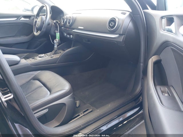 2015 AUDI A3 WAUBFGFF3F1043257 Photo 4