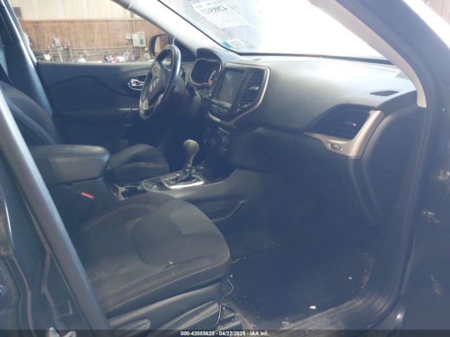 2016 JEEP CHEROKEE 1C4PJMCS3GW241848 Photo 4