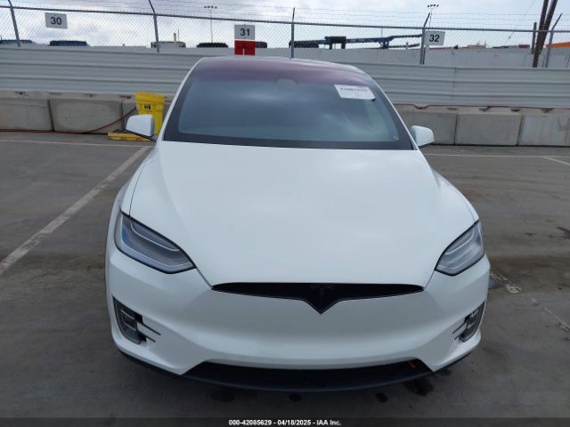 5YJXCAE26KF211620 Tesla Model X 100d/75d/long Range