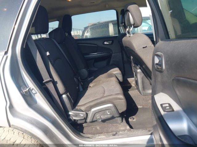 3C4PDDAG0FT634295 Dodge JOURNEY SE