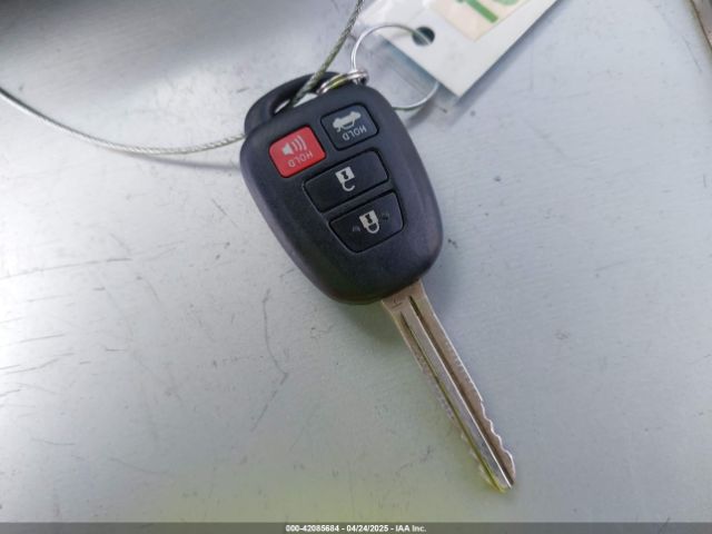 5YFBURHE5JP783518 Toyota COROLLA LE