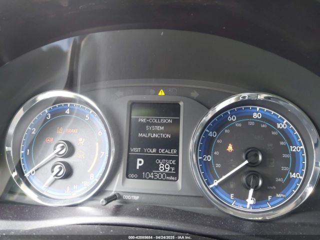 5YFBURHE5JP783518 Toyota COROLLA LE