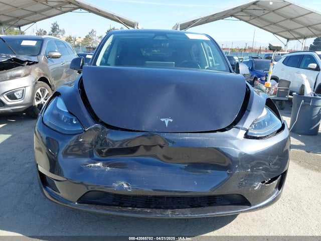 7SAYGDEEXRF146109 Tesla 2024