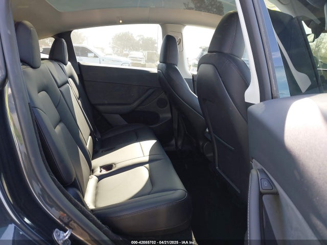 7SAYGDEEXRF146109 Tesla 2024