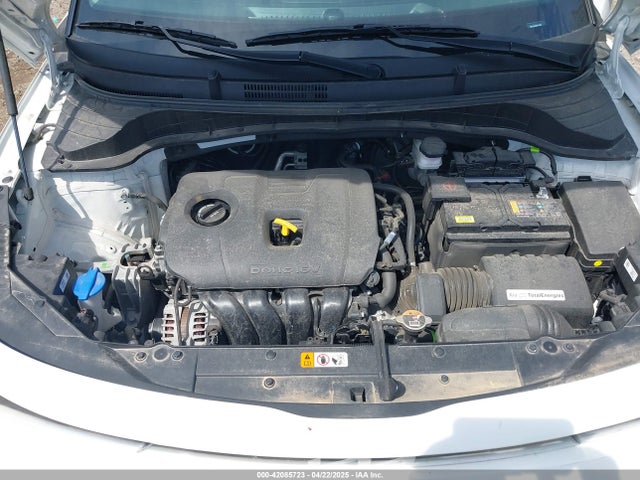 KNDJ23AUXR7227864 KIA SOUL LX