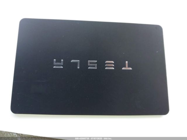 2024 TESLA MODEL 3 5YJ3E1EBXRF810684 Photo 10