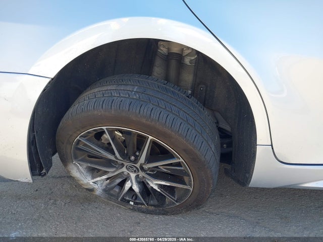 4T1G11AK5RU902758 Toyota CAMRY SE