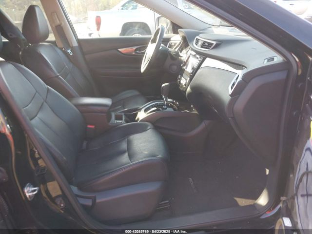 5N1AT2MV5FC909139 Nissan Rogue Sl
