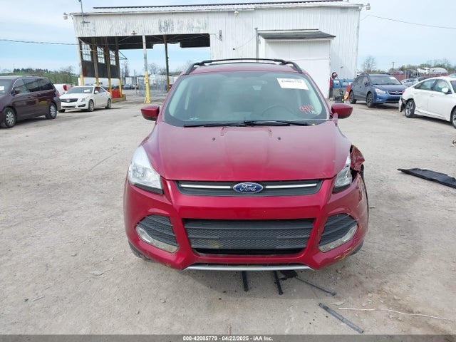 1FMCU9GX8EUC89410 Ford ESCAPE SE