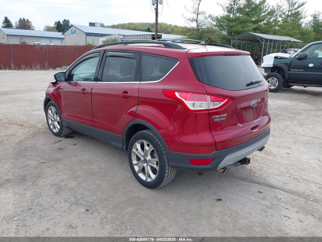 1FMCU9GX8EUC89410 Ford ESCAPE SE