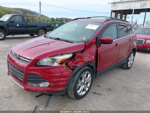 1FMCU9GX8EUC89410 Ford ESCAPE SE