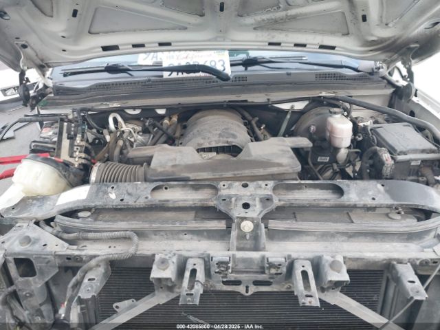 1GNSKBKC5KR273544 Chevrolet Tahoe Lt