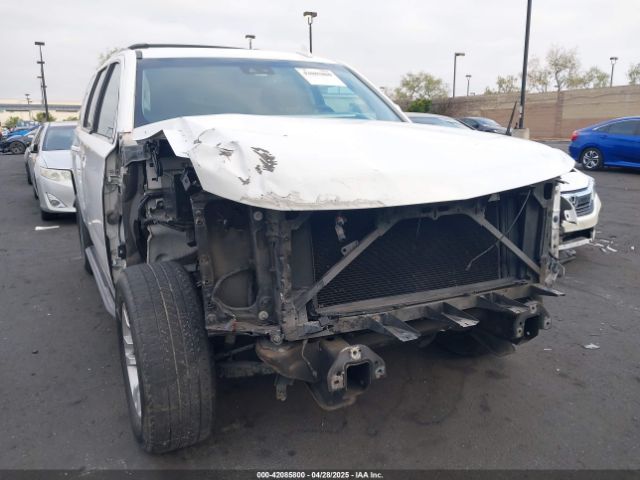 1GNSKBKC5KR273544 Chevrolet Tahoe Lt