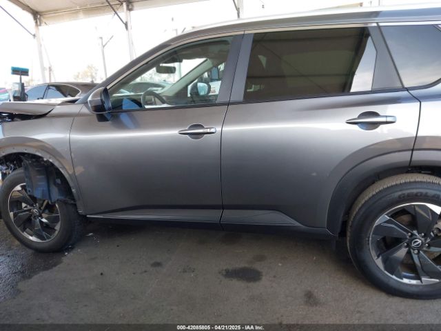 JN8BT3BA6RW353039 Nissan Rogue Sv Fwd
