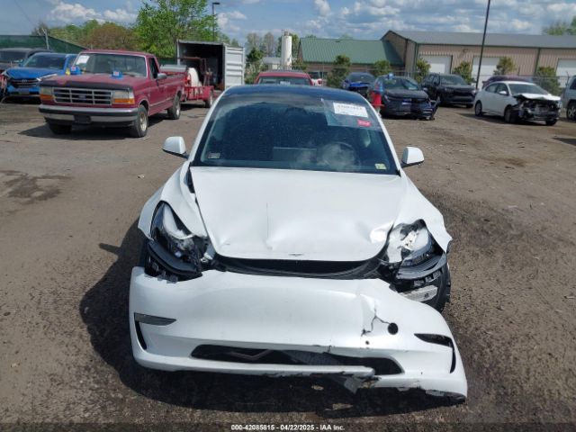 5YJ3E1EB4NF183832 Tesla Model 3 Long Range Dual Motor All-wheel Drive
