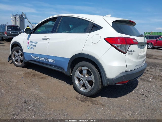 3CZRU6H32NM706902 Honda Hr-v Awd Lx