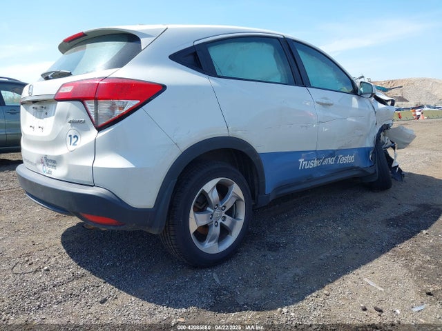3CZRU6H32NM706902 Honda Hr-v Awd Lx