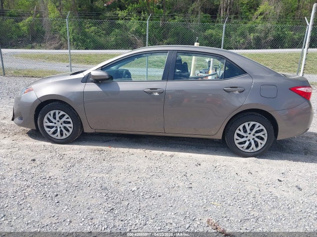 2T1BURHE5JC041894 Toyota COROLLA LE