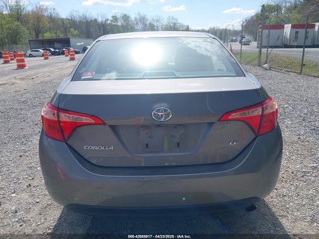 2T1BURHE5JC041894 Toyota COROLLA LE