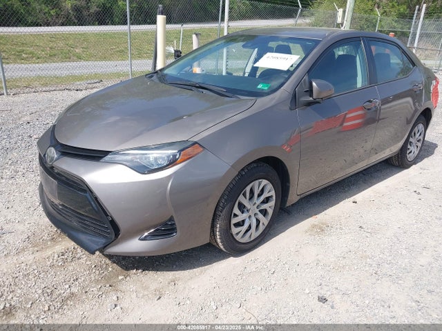 2T1BURHE5JC041894 Toyota COROLLA LE