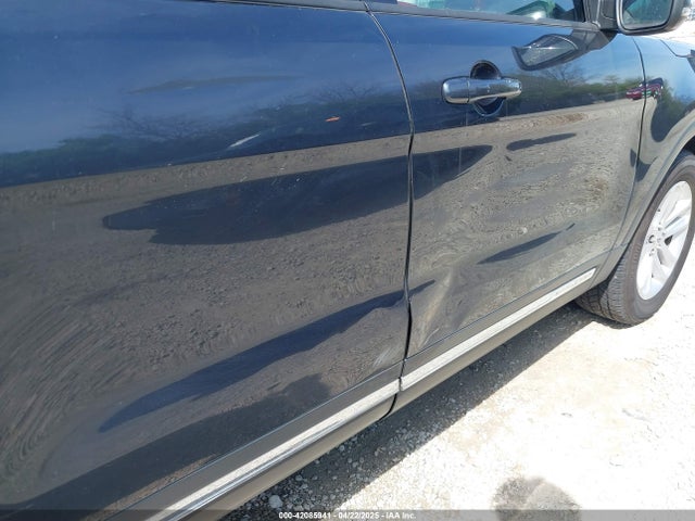 1FM5K7D85HGD82744 Ford EXPLORER XLT