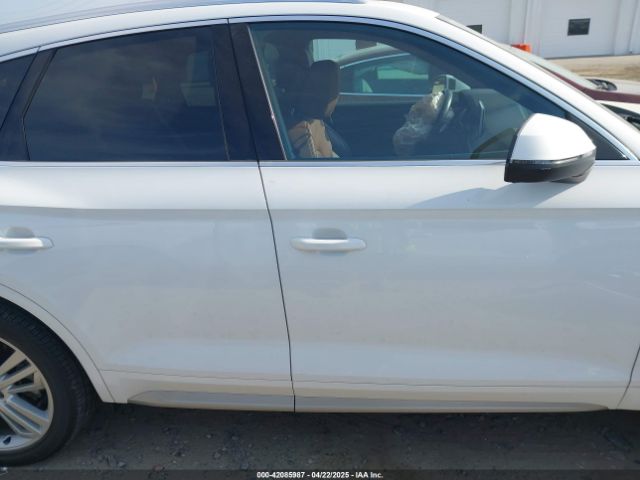 WA1BNAFY7K2031633 Audi Q5 45 Premium